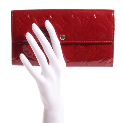 Louis Vuitton Vernis Sarah Wallet Pomme D'Amour 2 of 7