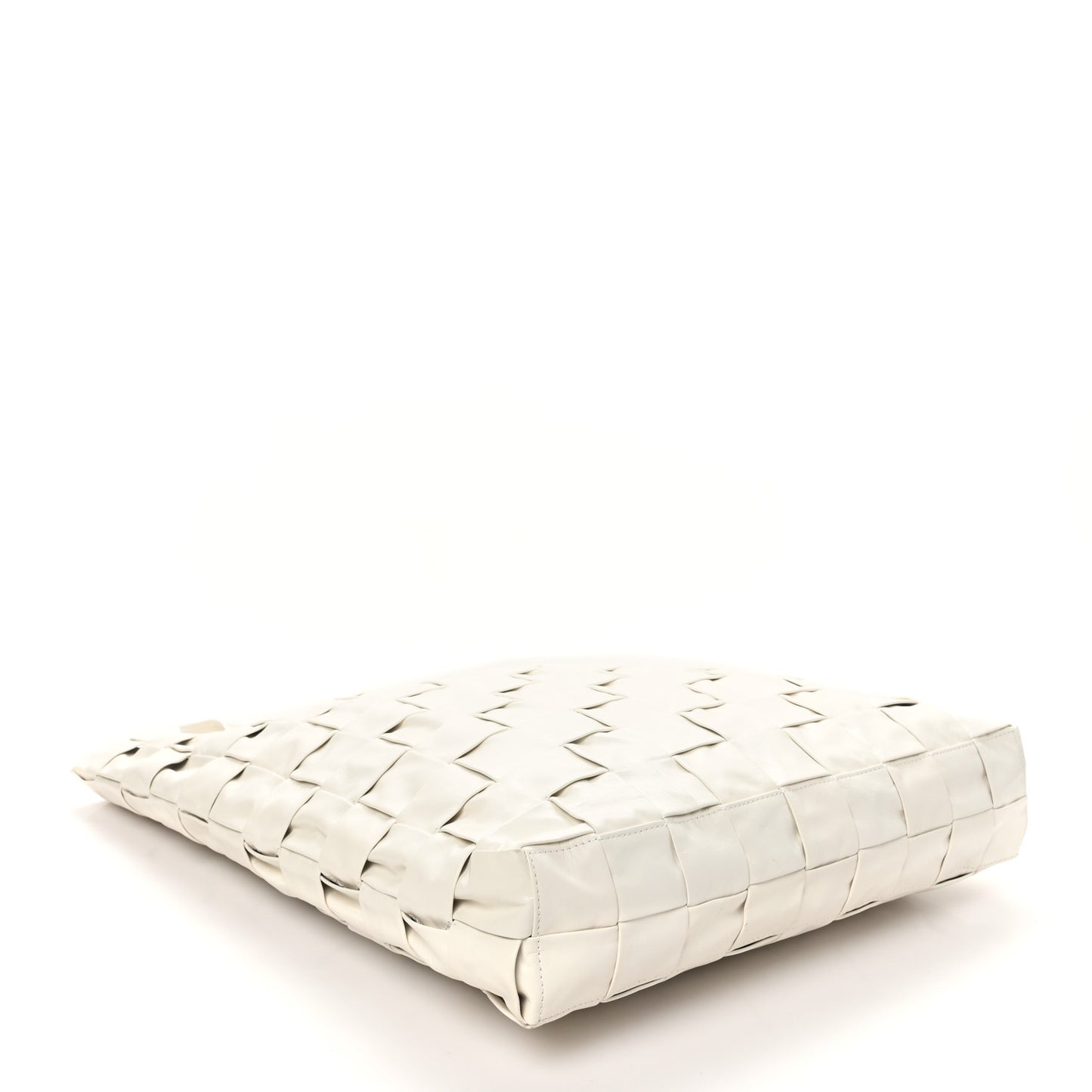 Calfskin Maxi Intrecciato Cassette Tote White