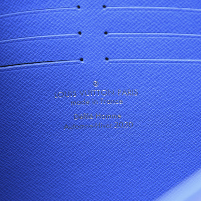 Louis Vuitton Monogram Clouds Pochette Voyage MM A4 Blue 5 of 9