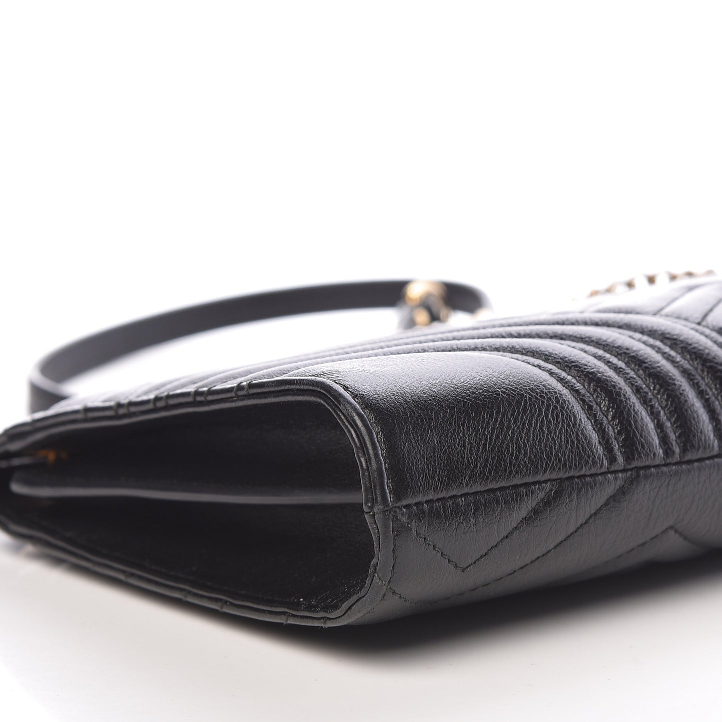 Azalea Calfskin Matelasse Heart Medium GG Marmont Slim Shoulder Bag Black