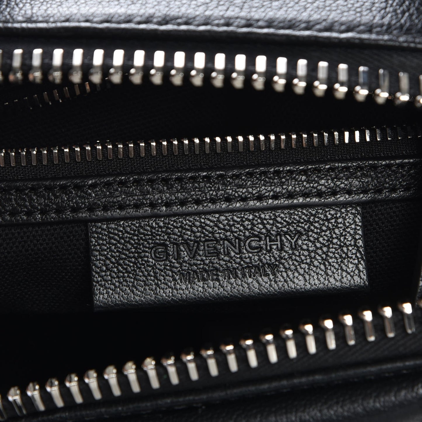 Sugar Goatskin Mini Antigona Black