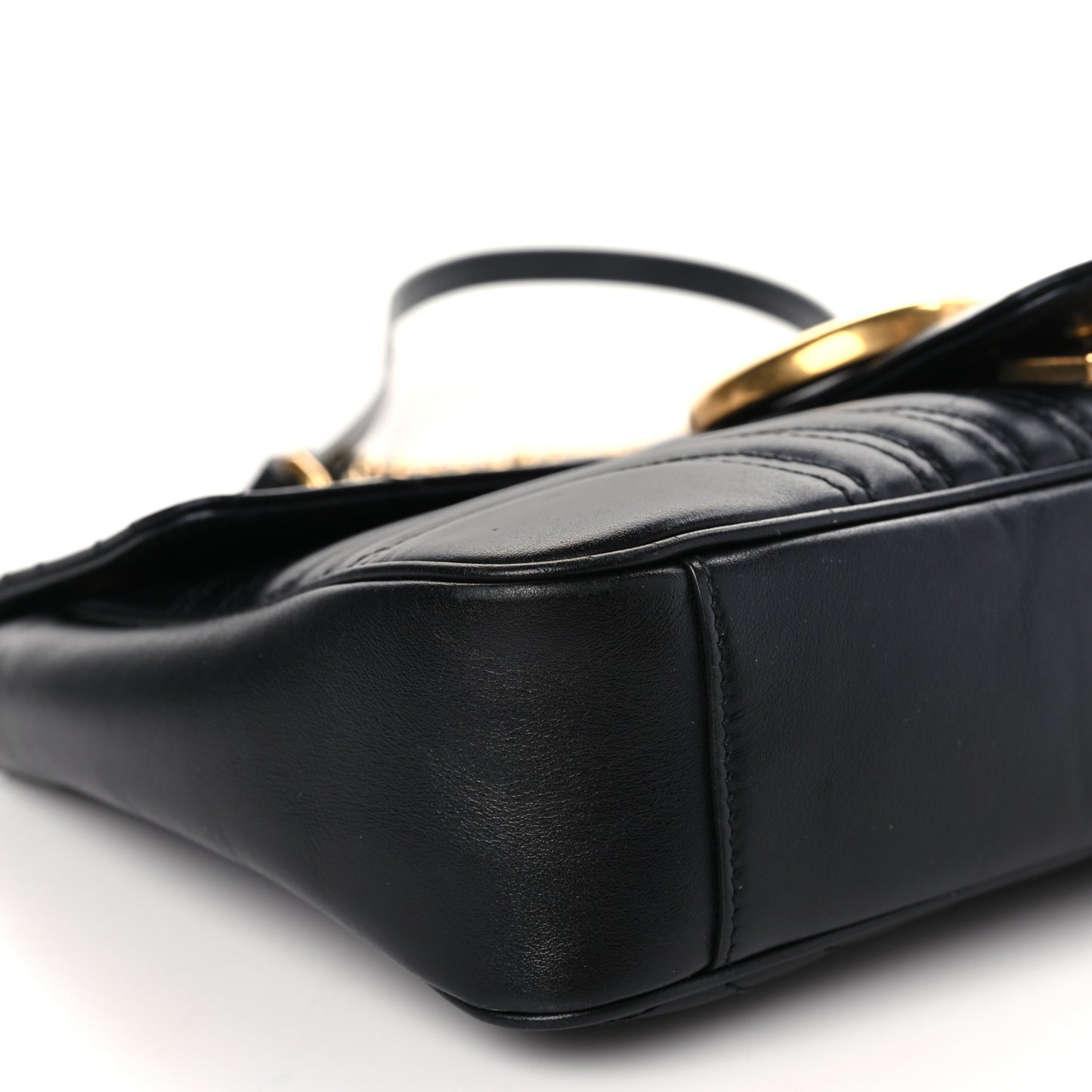 Calfskin Matelasse Medium GG Marmont Shoulder Bag Black