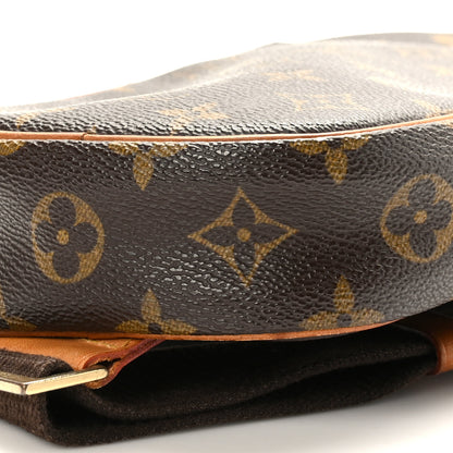 Louis Vuitton Monogram Pochette Gange 8 of 9