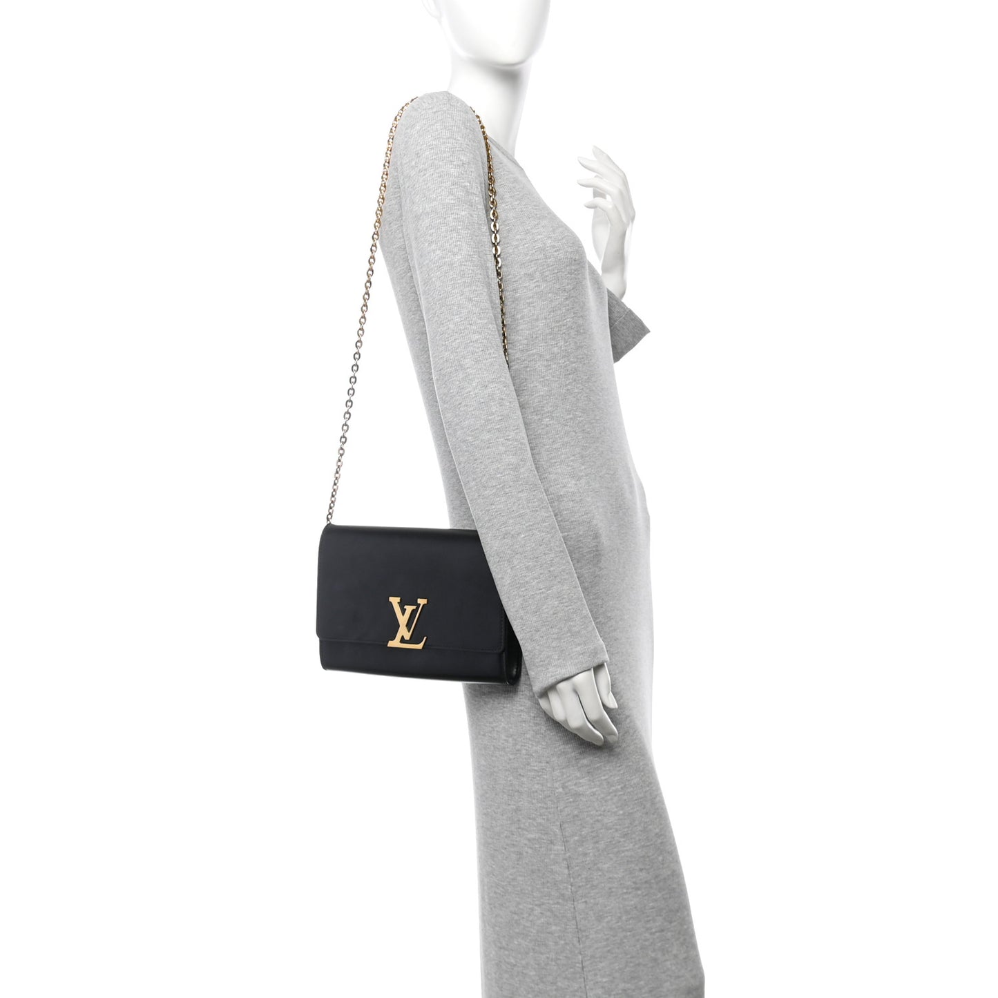Calfskin Chain Louise GM Black