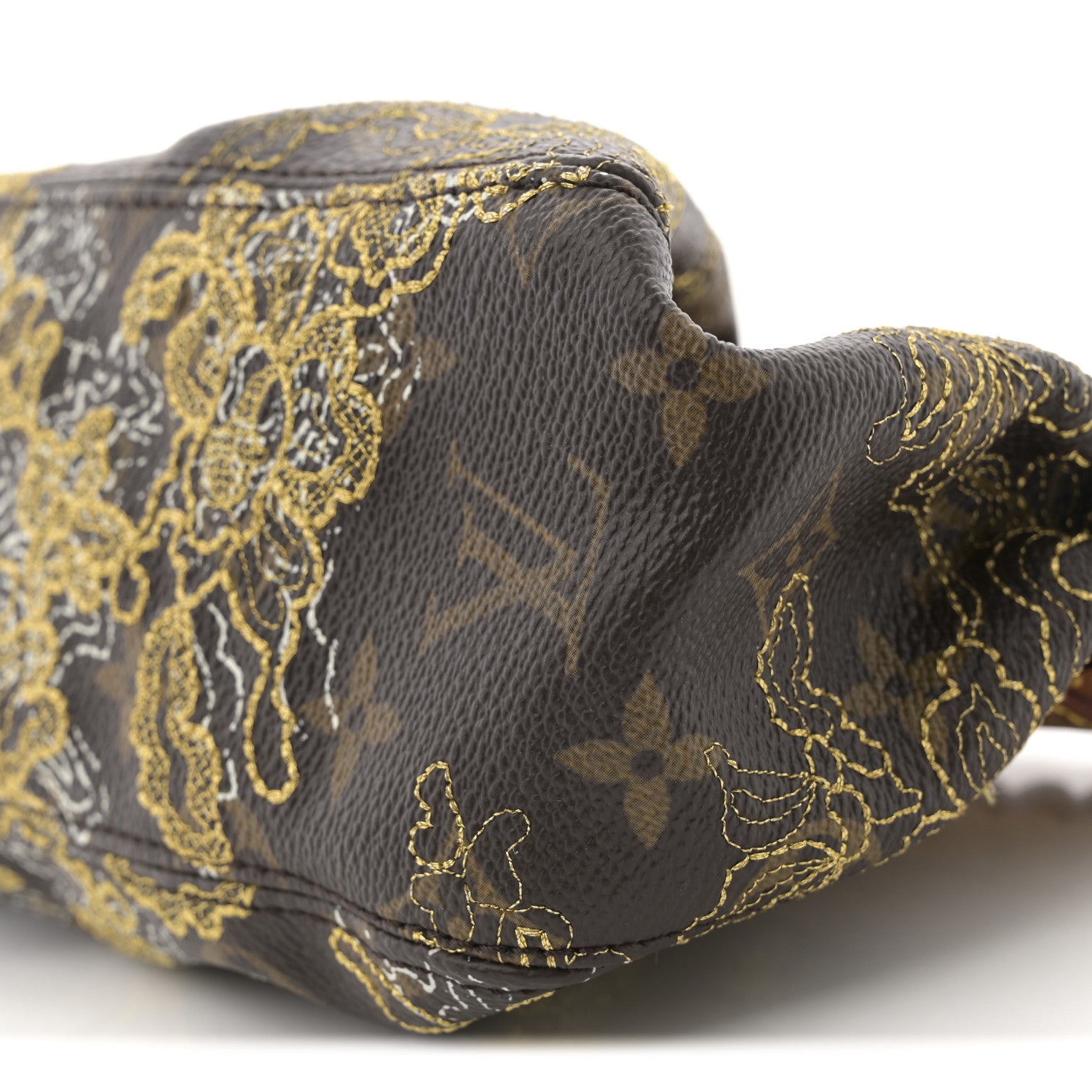 Louis Vuitton Monogram Dentelle Kirsten Gold 9 of 10