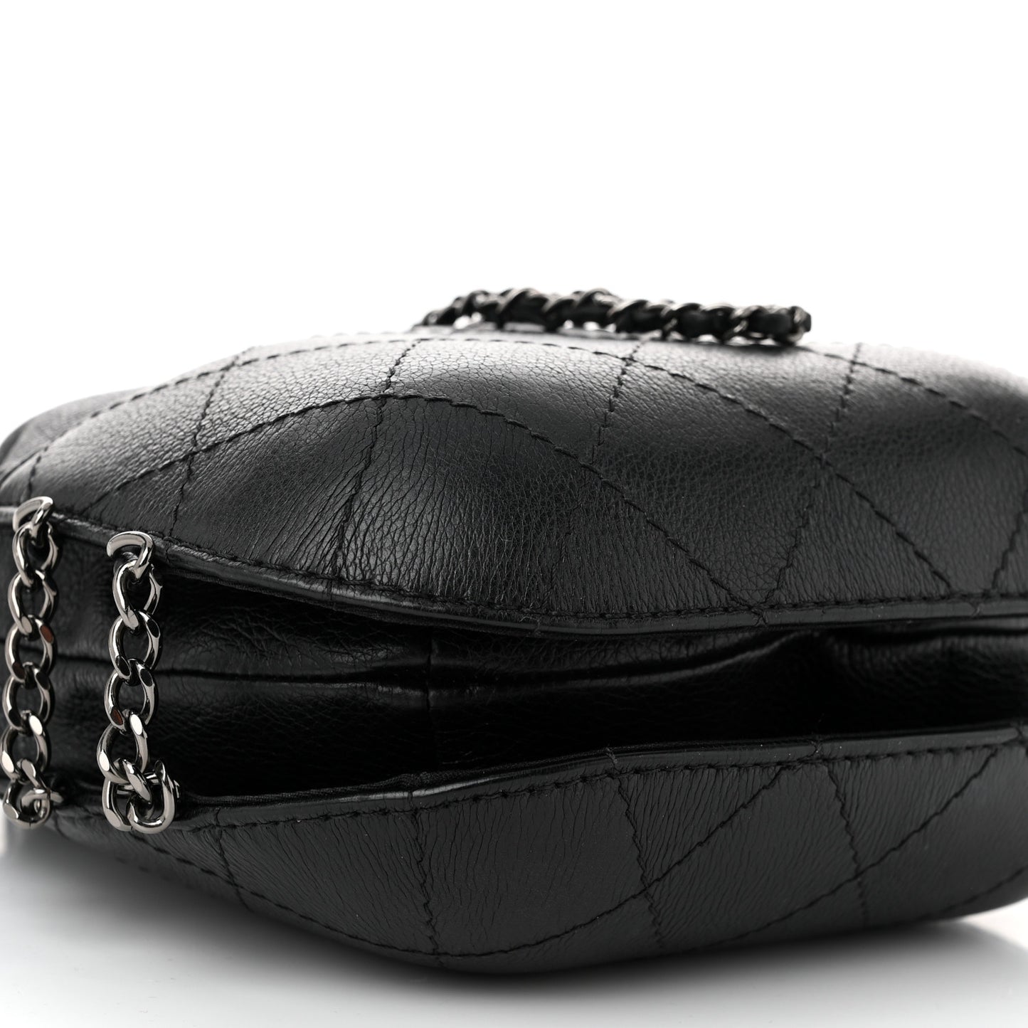 Calfskin Quilted Small Gabrielle Bucket Black