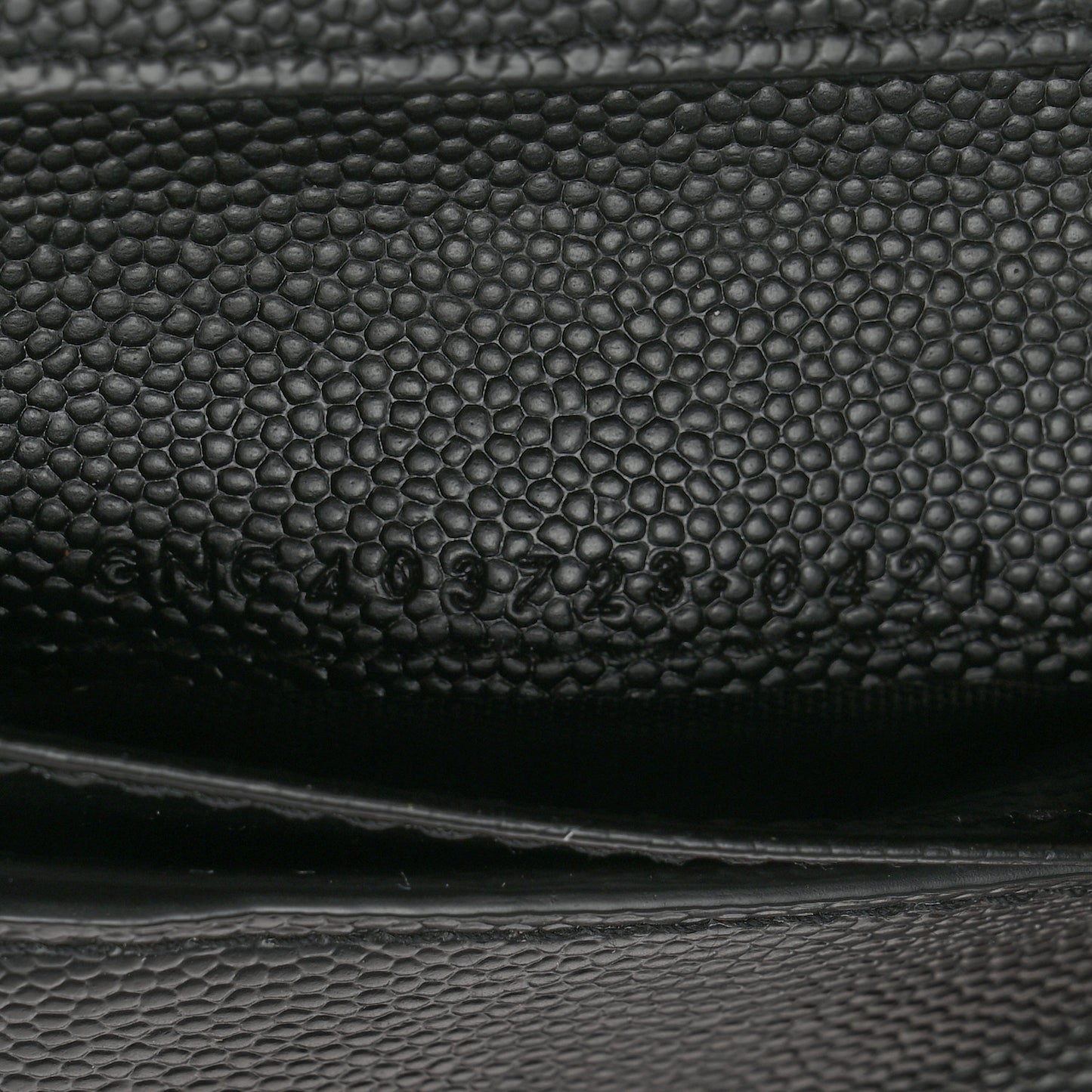 Grain De Poudre Matelasse Chevron Monogram Compact Zip Around Wallet Black
