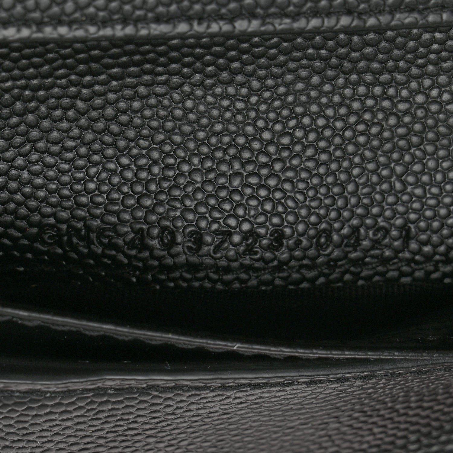 Saint Laurent Grain De Poudre Matelasse Chevron Monogram Compact Zip Around Wallet Black 7 of 7