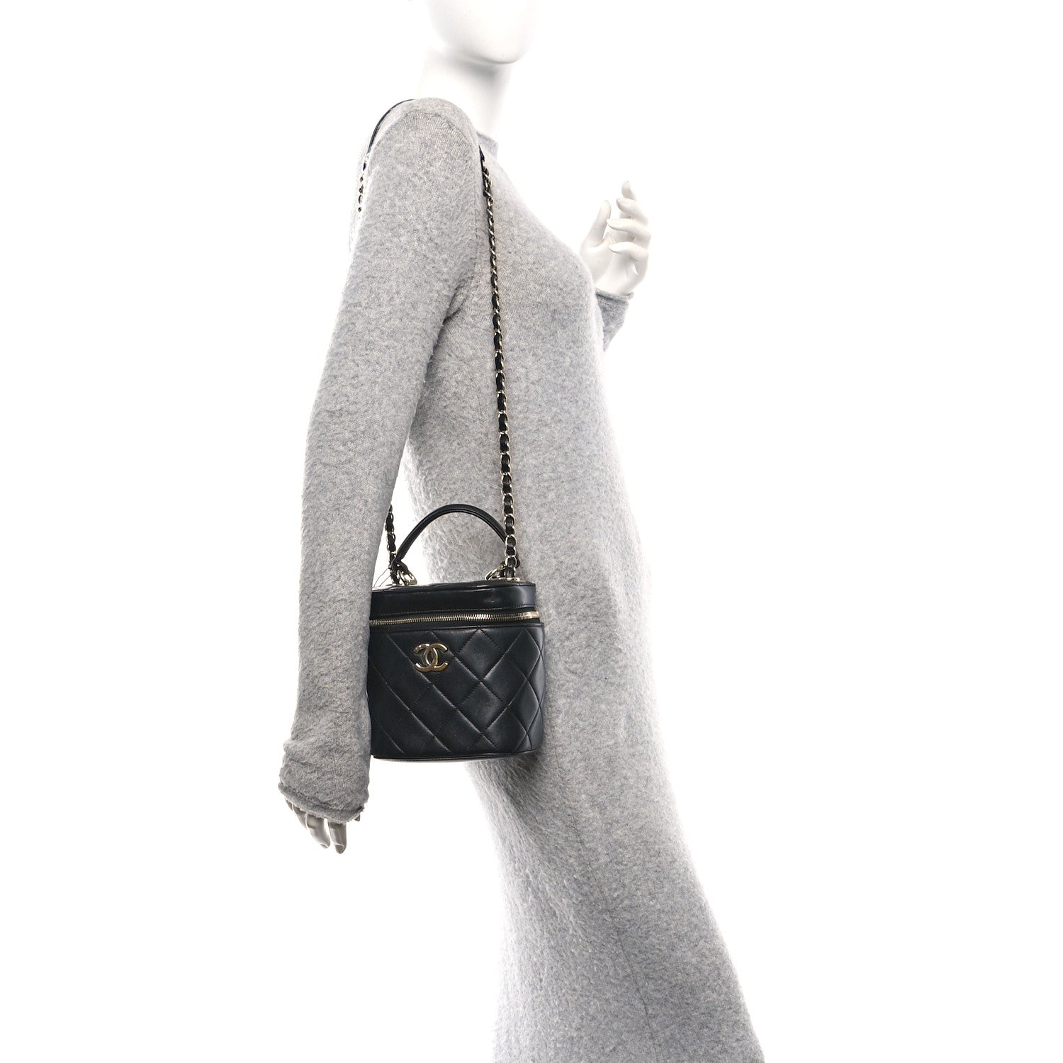 Chanel Lambskin Quilted Trendy Vanity Case Black 2 of 10