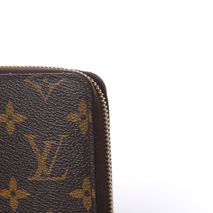 Louis Vuitton Monogram Zippy Wallet Organizer 9 of 15