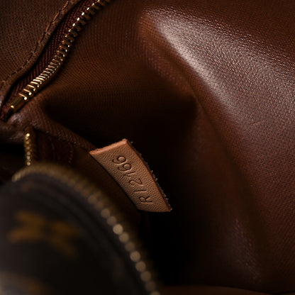 Louis Vuitton Monogram Toiletry Bag 25 5 of 22