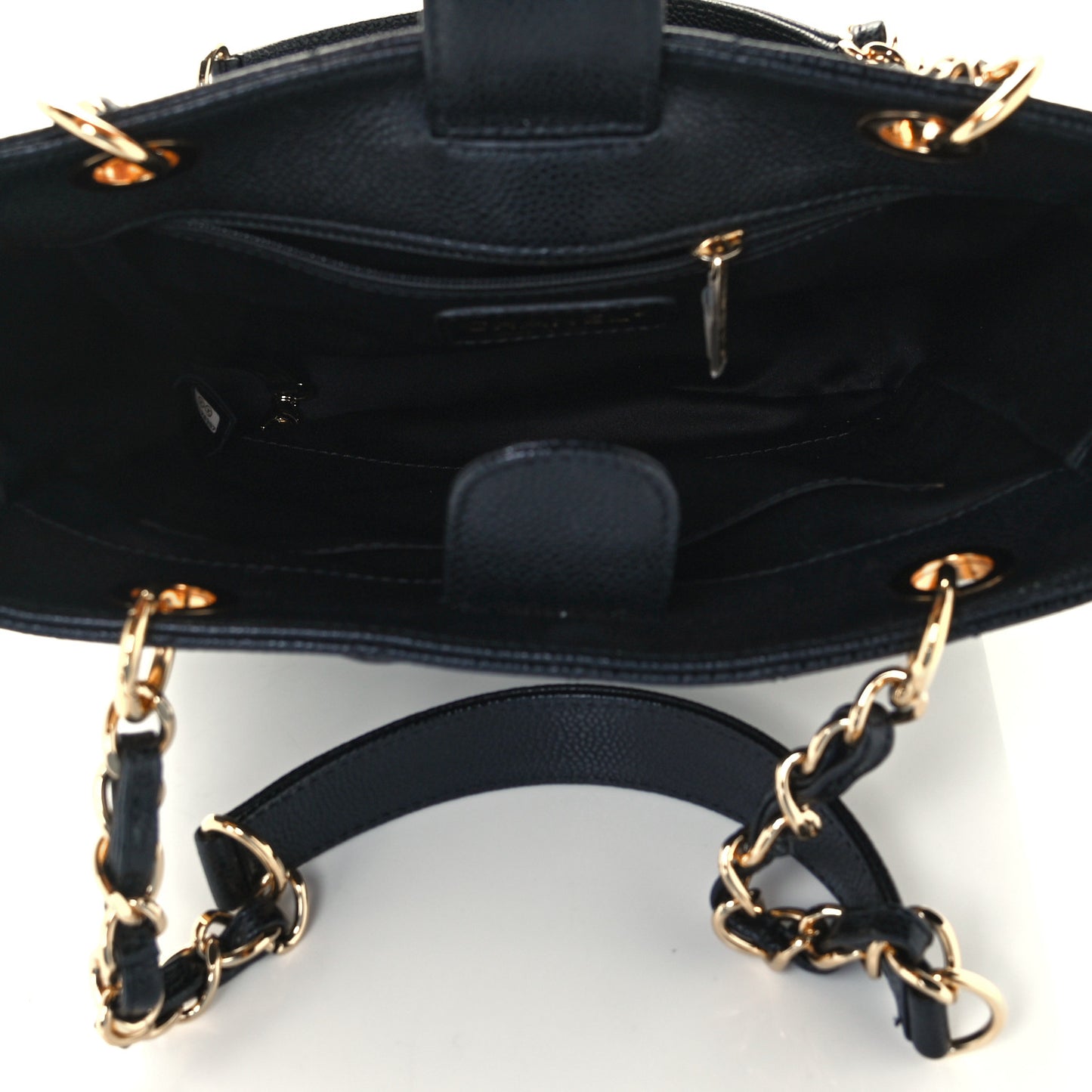 Caviar Quilted Petit Shopping Tote PST Black