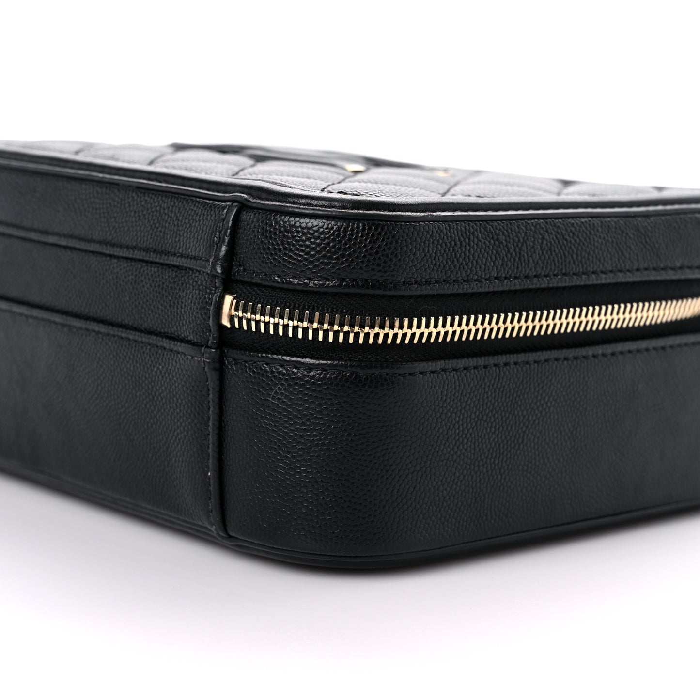 Caviar Quilted Medium CC Filigree Vanity Case Black