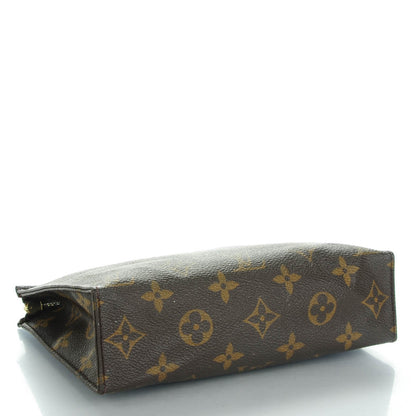 Louis Vuitton Monogram Toiletry Pouch 19 4 of 7