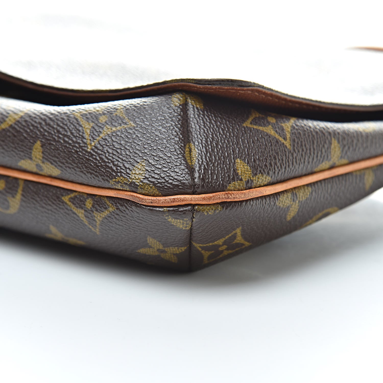 Louis Vuitton Monogram Musette Tango 9 of 15