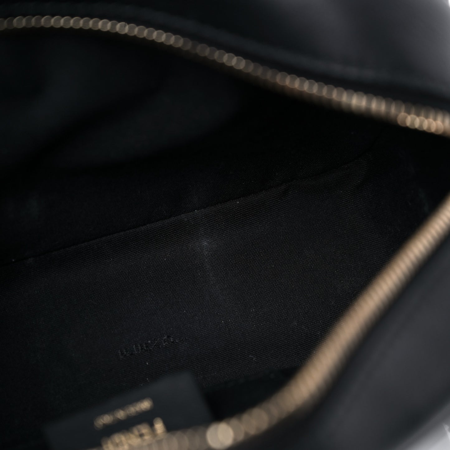 Vitello Century F is Fendi Bi-Color FF 1974 Embossed Camera Case Maya Black