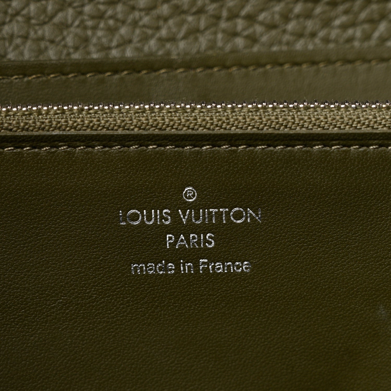 Louis Vuitton Taurillon Capucines Snakeskin Wallet Khaki 6 of 7