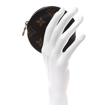 Louis Vuitton Monogram Round Coin Purse 2 of 9