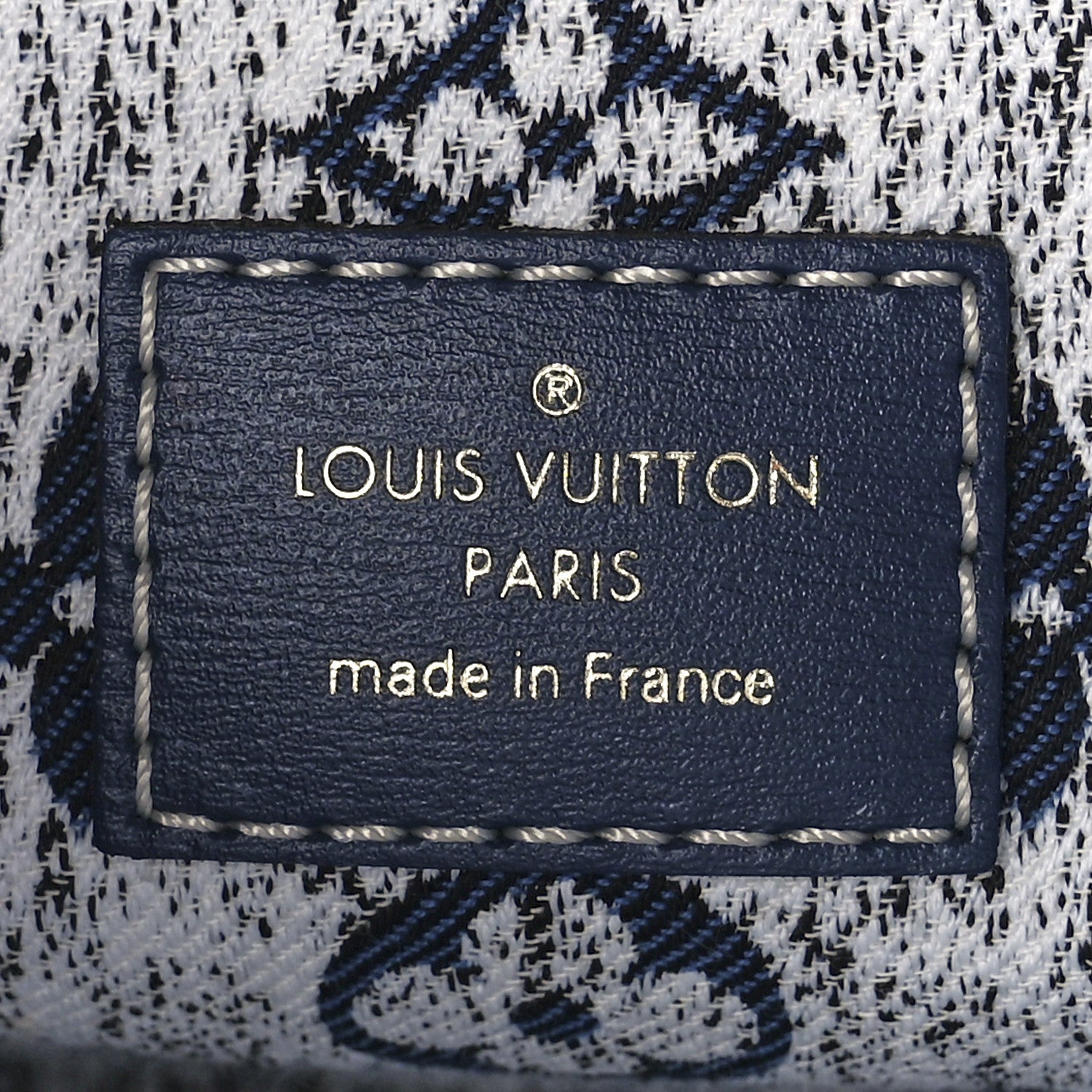 Louis Vuitton Monogram Jacquard Denim Onthego MM Bleu 6 of 10