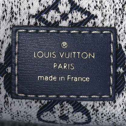 Louis Vuitton Monogram Jacquard Denim Onthego MM Bleu 6 of 10