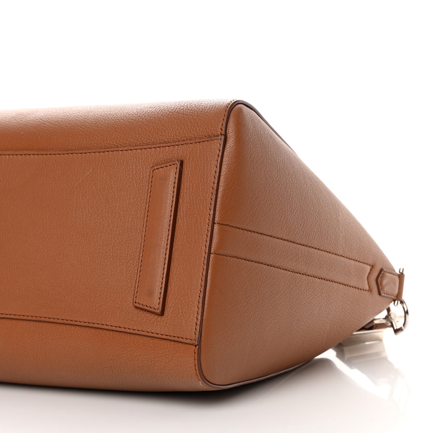 Sugar Goatskin Medium Antigona Cognac