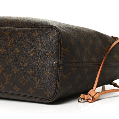 Louis Vuitton Monogram Neverfull MM 10 of 11