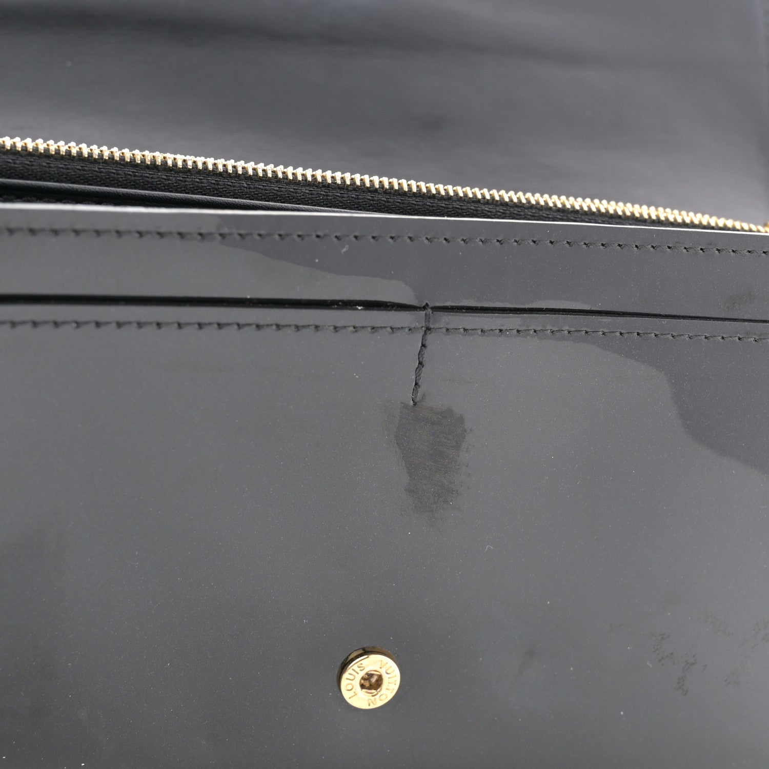 Louis Vuitton Patent Louise Clutch Black 7 of 7