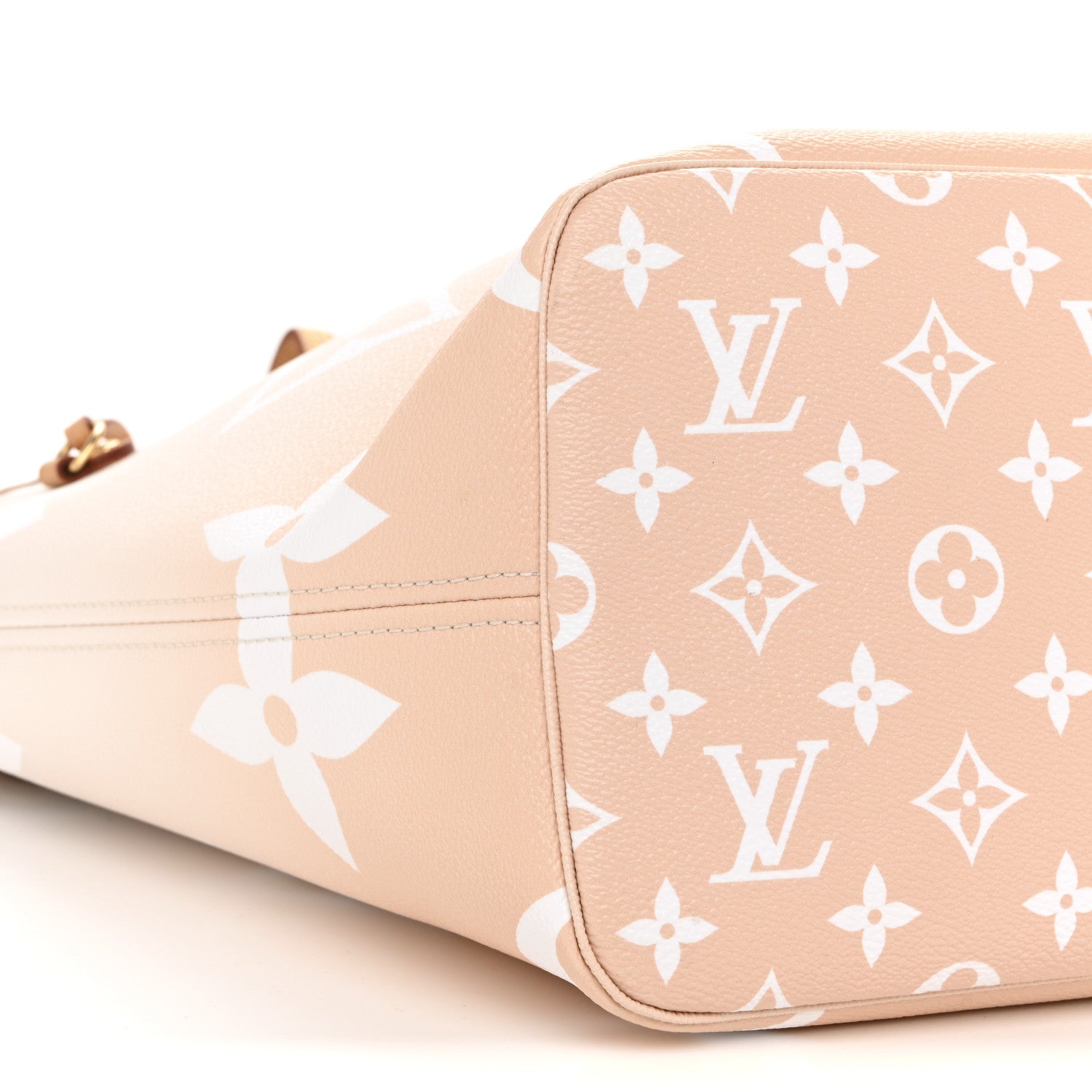Louis Vuitton Monogram Giant By The Pool Neverfull MM Brume 8 of 12