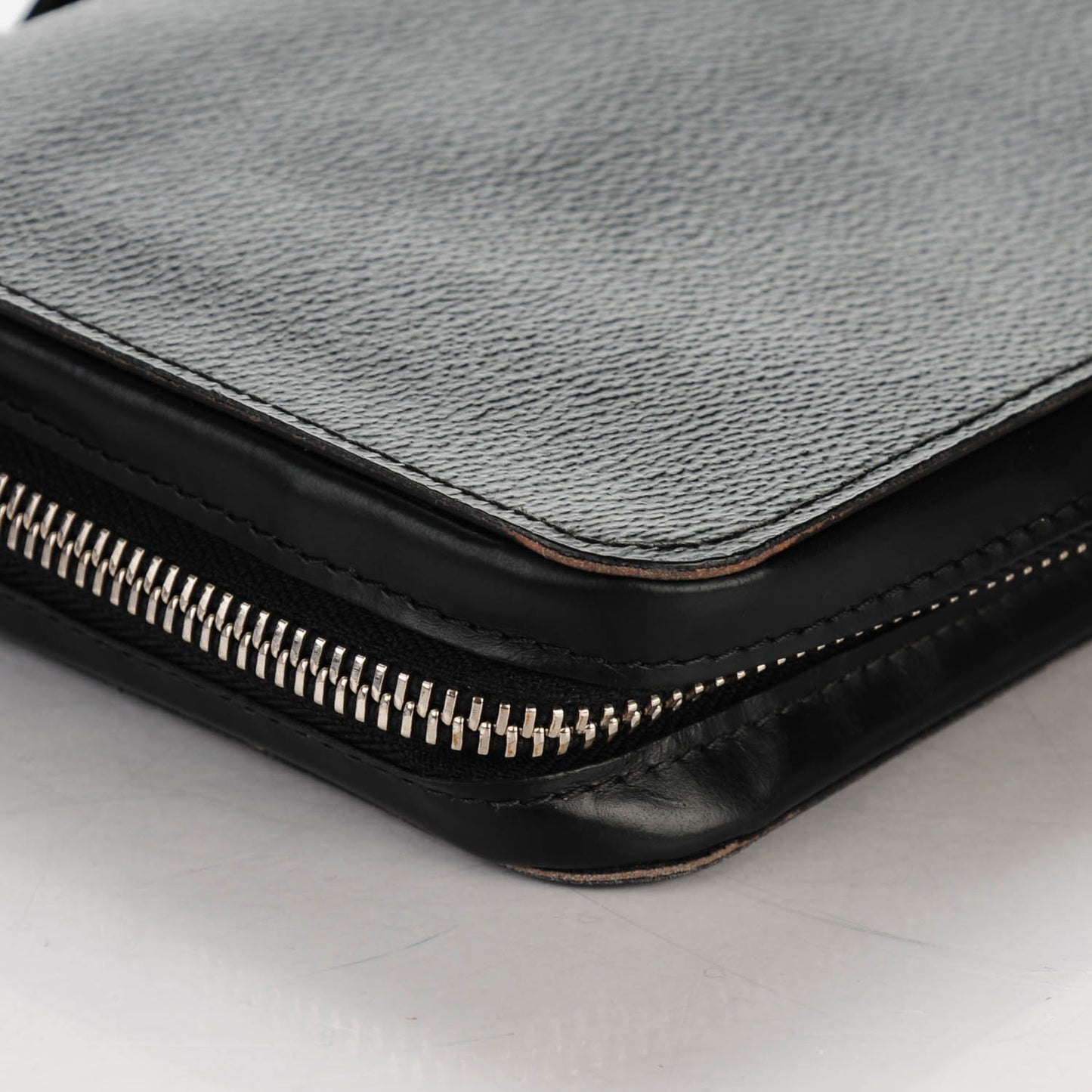 Damier Graphite Zippy XL Wallet
