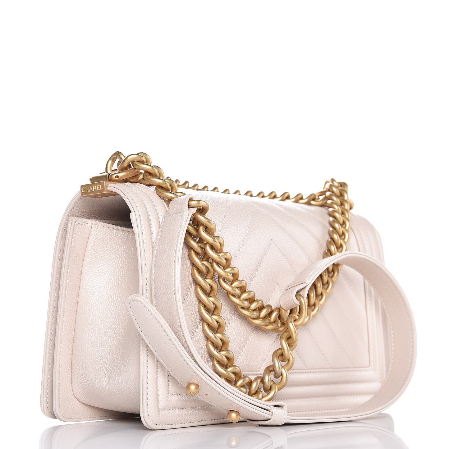 Caviar Chevron Quilted Medium Boy Flap Light Beige