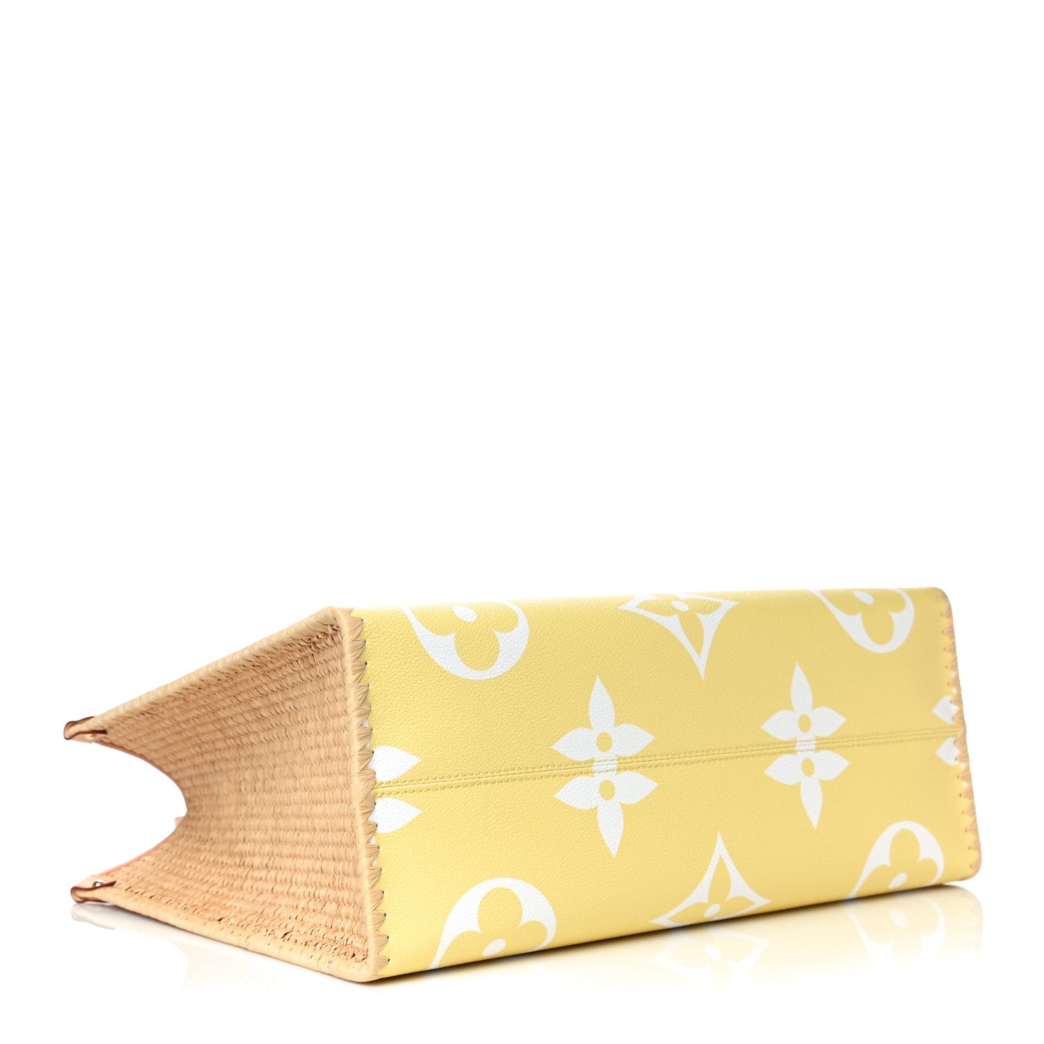 Louis Vuitton Monogram Giant By The Pool Hawaii Onthego GM Light Pink 3 of 7