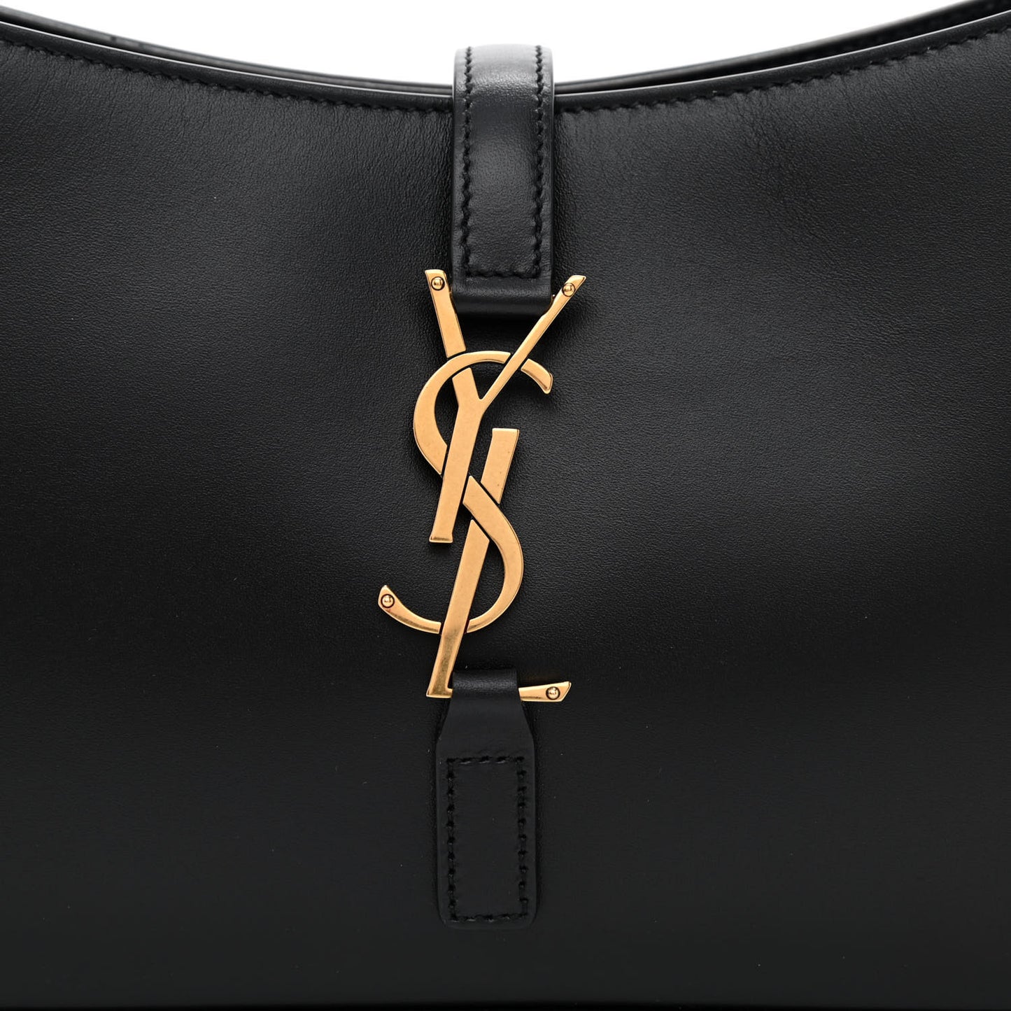 Smooth Calfskin Le 5 A 7 Hobo Black
