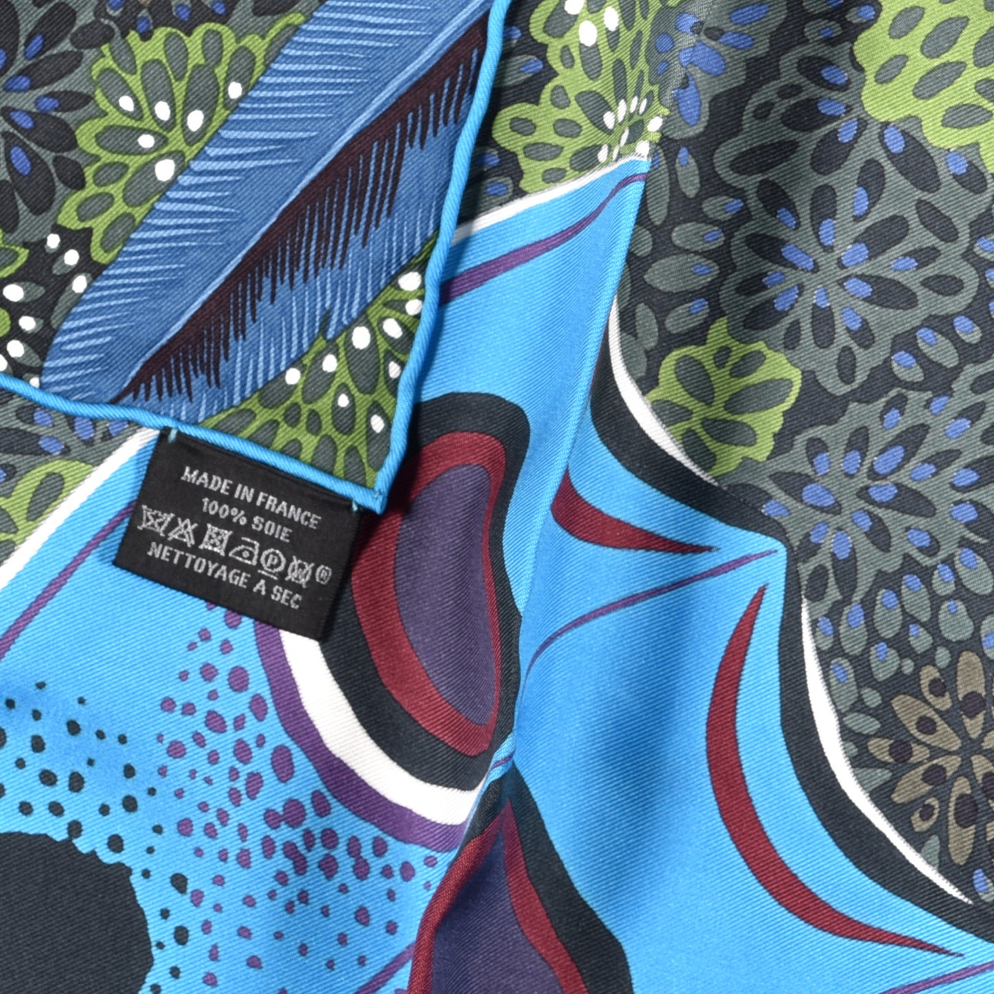 Silk L'Esprit de la Foret Scarf 90 Bleu Prune Vert
