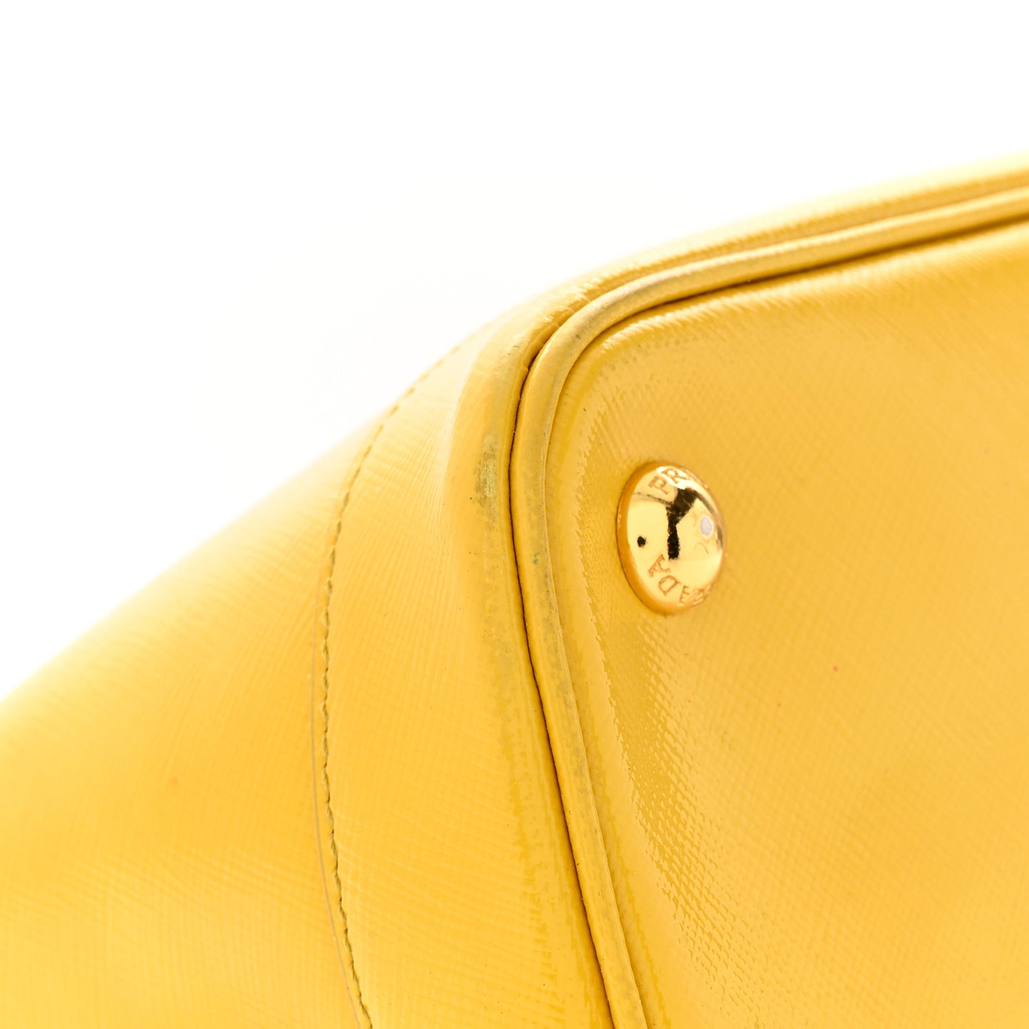 Saffiano Vernice Medium Open Promenade Tote Ananas