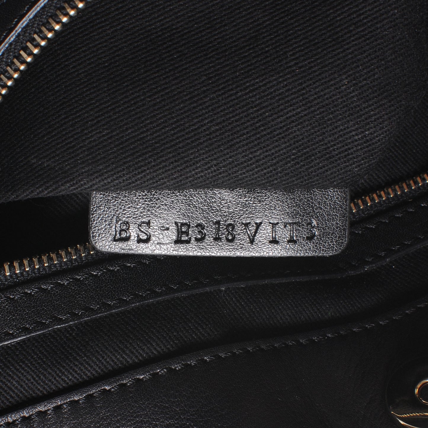 Vitello Va Va Voom Tote Black