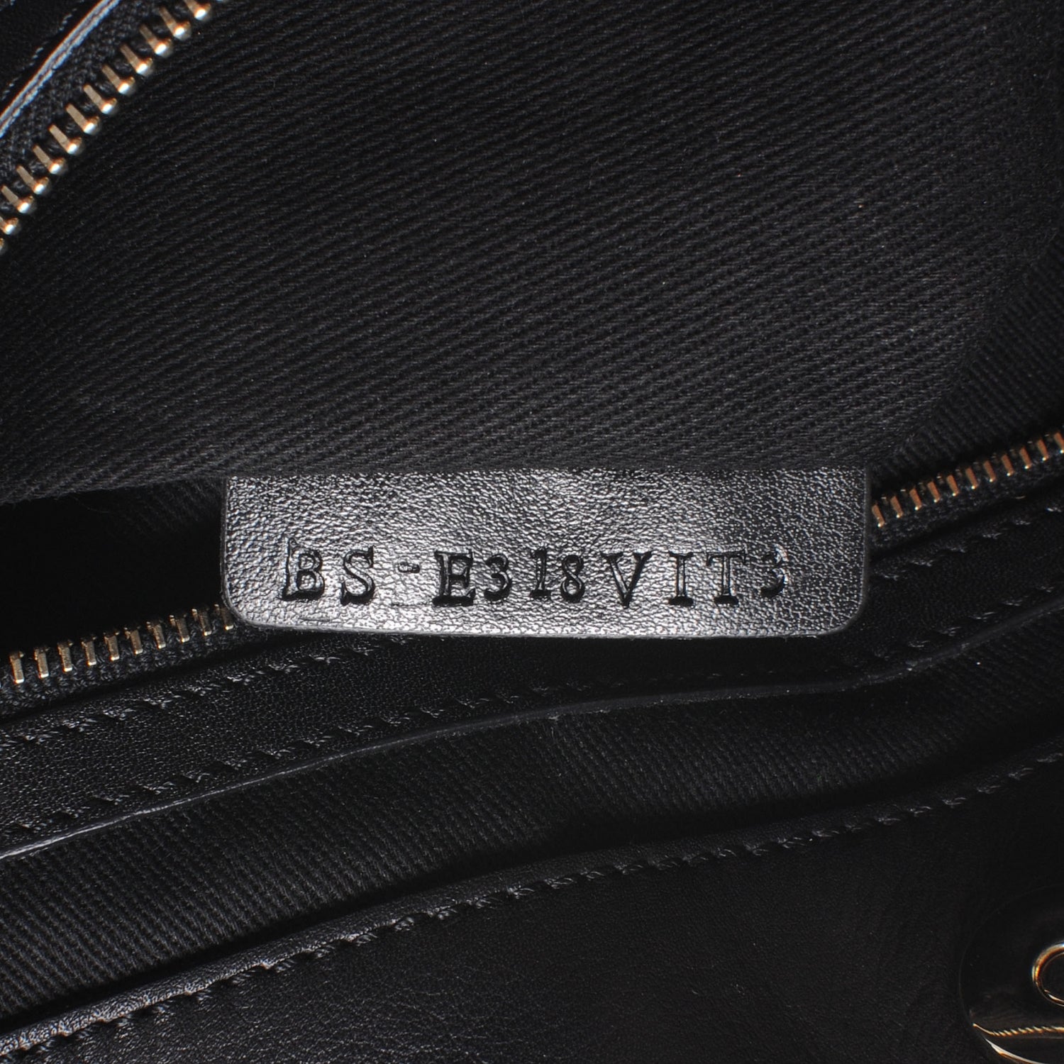 Valentino Garavani Vitello Va Va Voom Tote Black 7 of 7