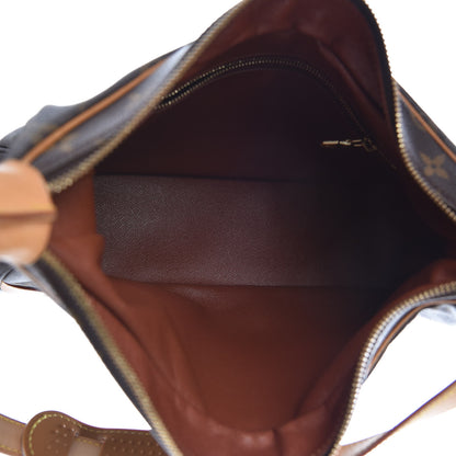 Louis Vuitton Monogram Boulogne 30 5 of 13