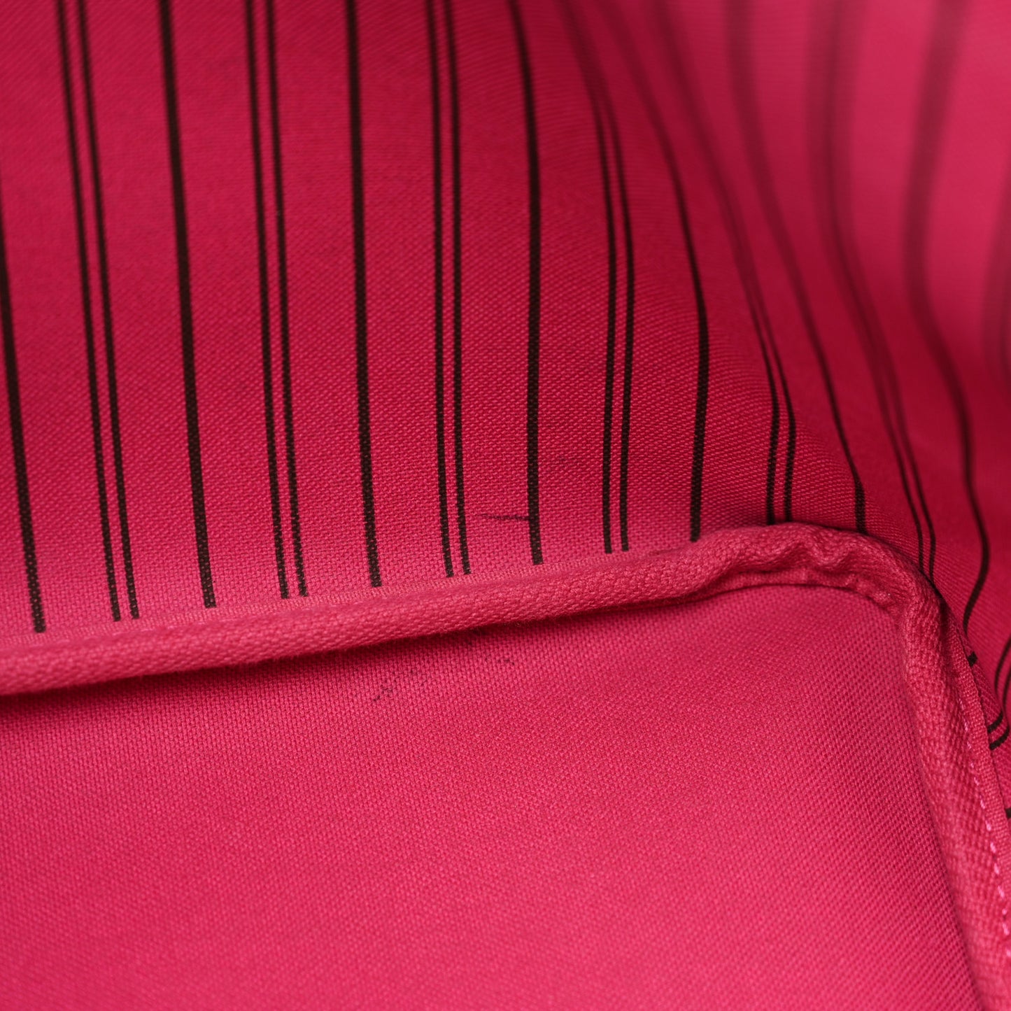 Monogram Neo Neverfull MM Pivoine