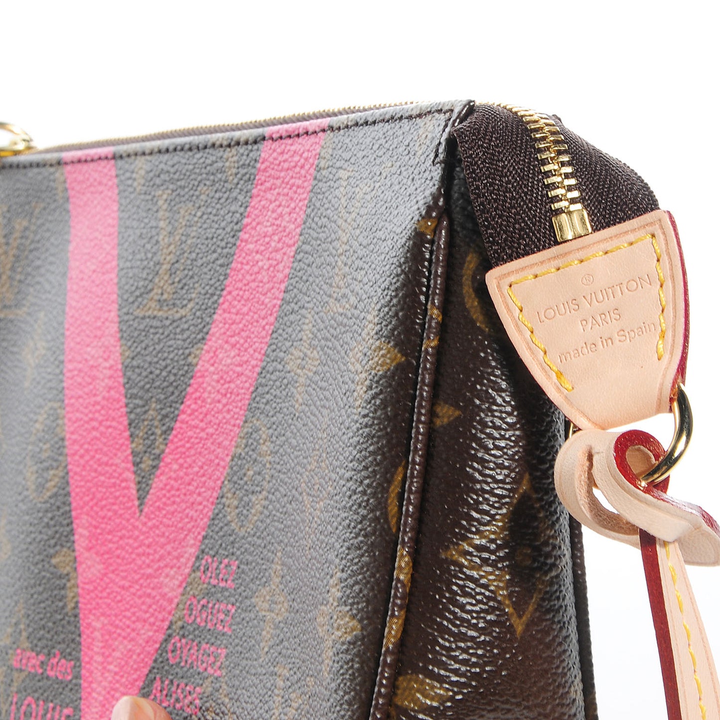 Monogram V Pochette Accessories Grenade
