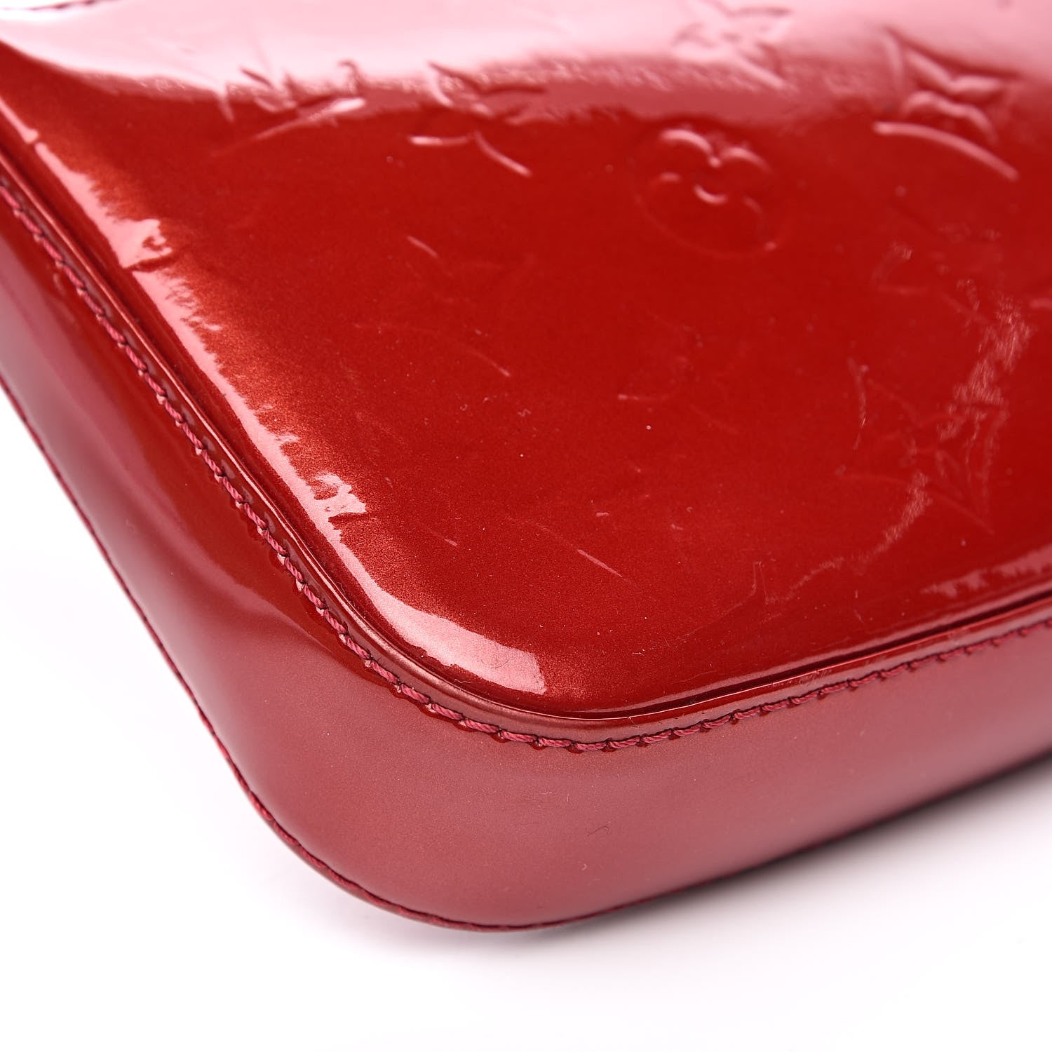 Louis Vuitton Vernis Pochette Accessories NM Pomme D'Amour 8 of 14