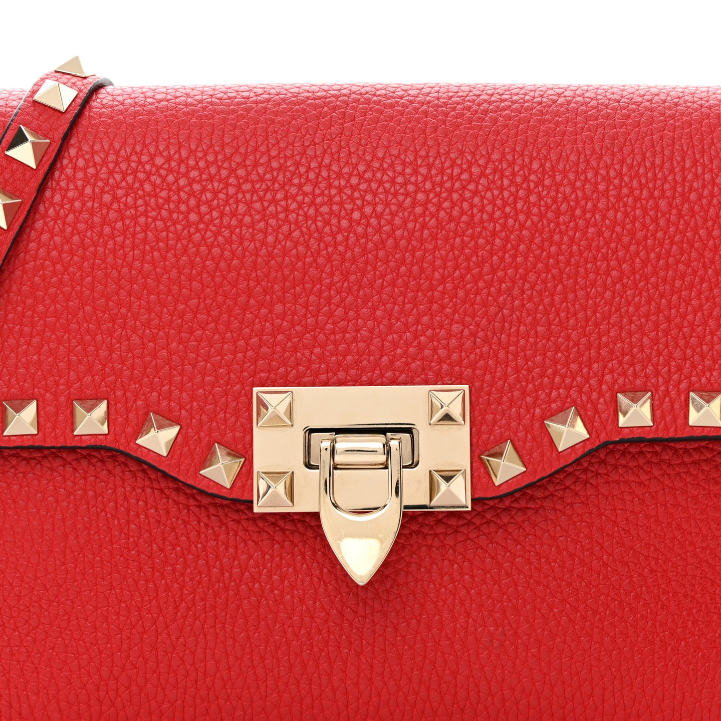 Pebbled Calfskin Medium Rockstud Flip Lock Crossbody Bag Rouge Pur