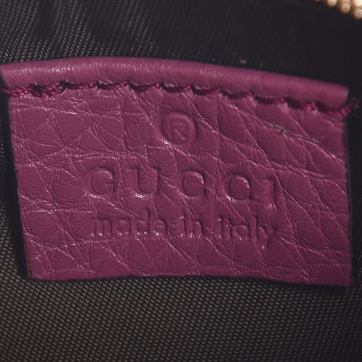 Pebbled Calfskin Soho Key Case Peonia Flower