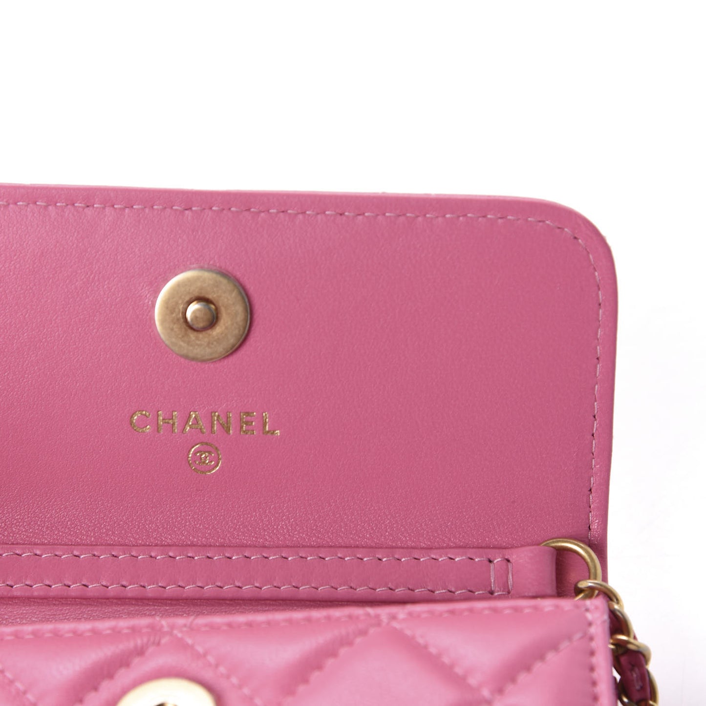 Lambskin Quilted Pearl Crush Clutch With Chain Pink