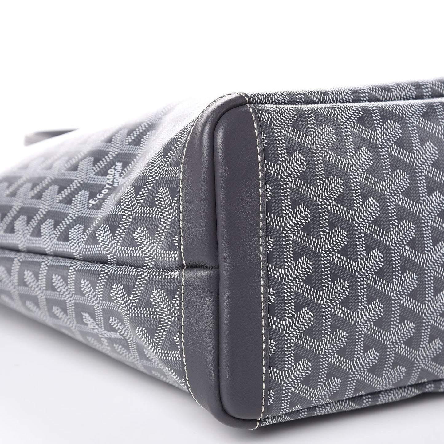 Goyardine Artois PM Grey