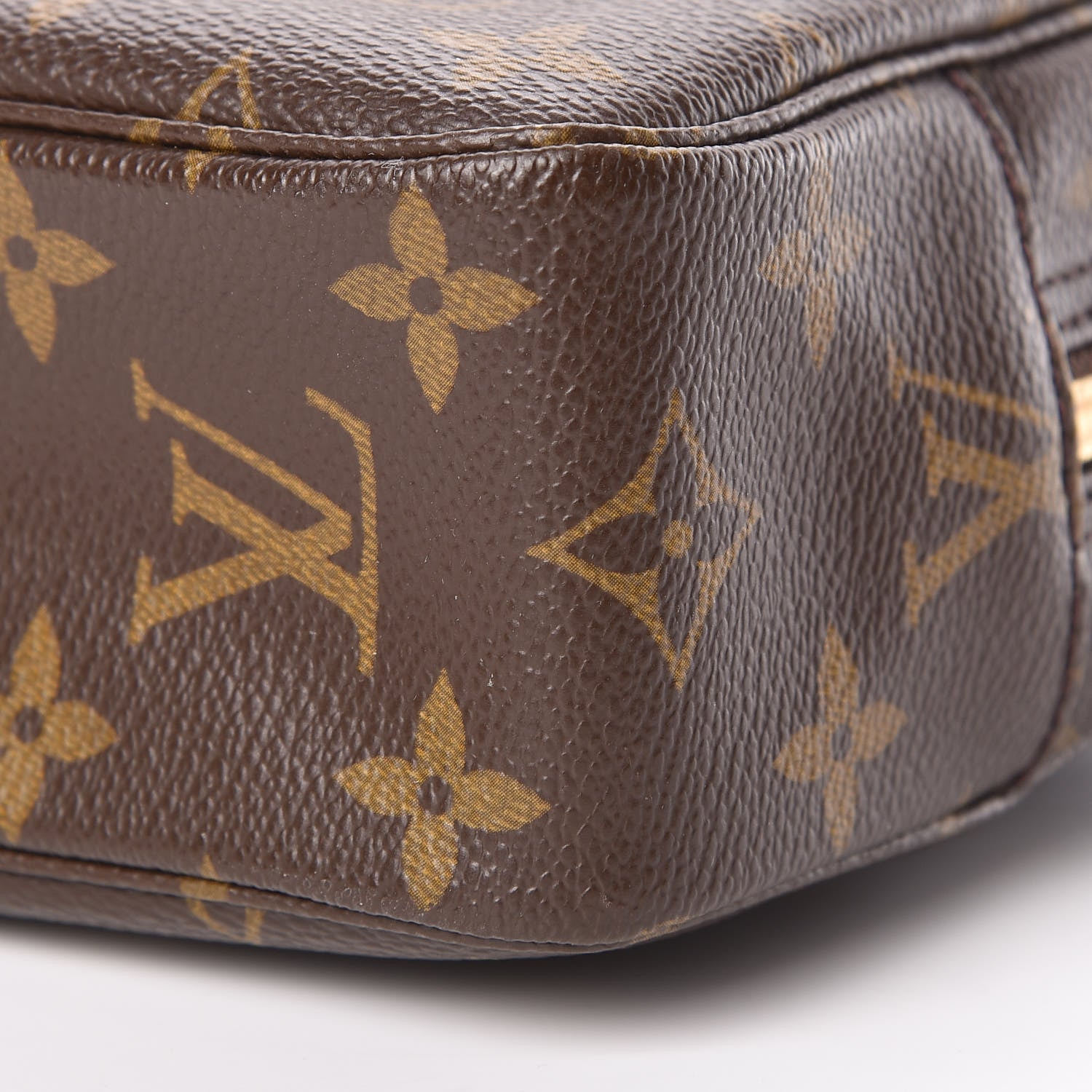 Louis Vuitton Monogram Trousse Toilette 23 9 of 9