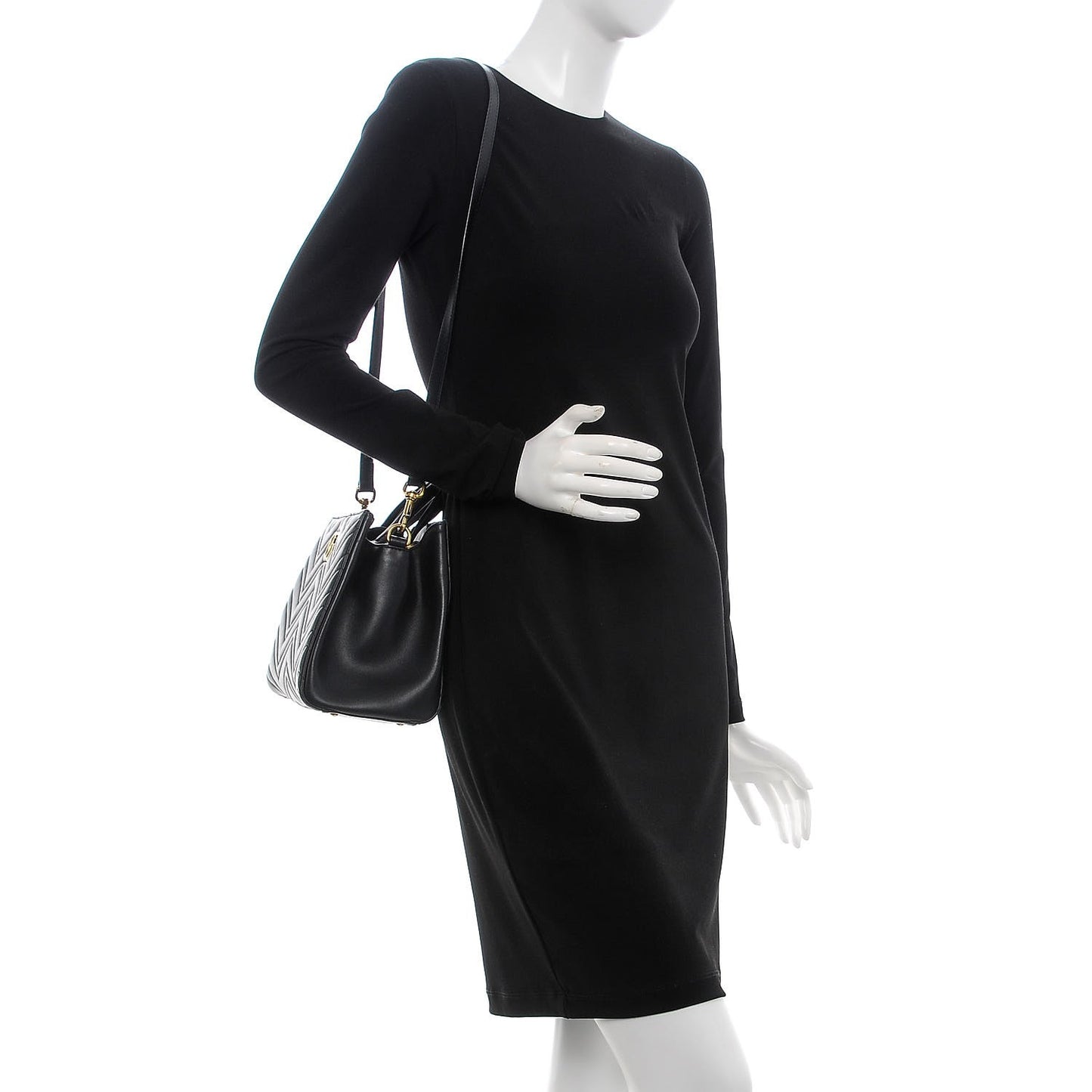 Calfskin Matelasse Small GG Marmont Tote Black
