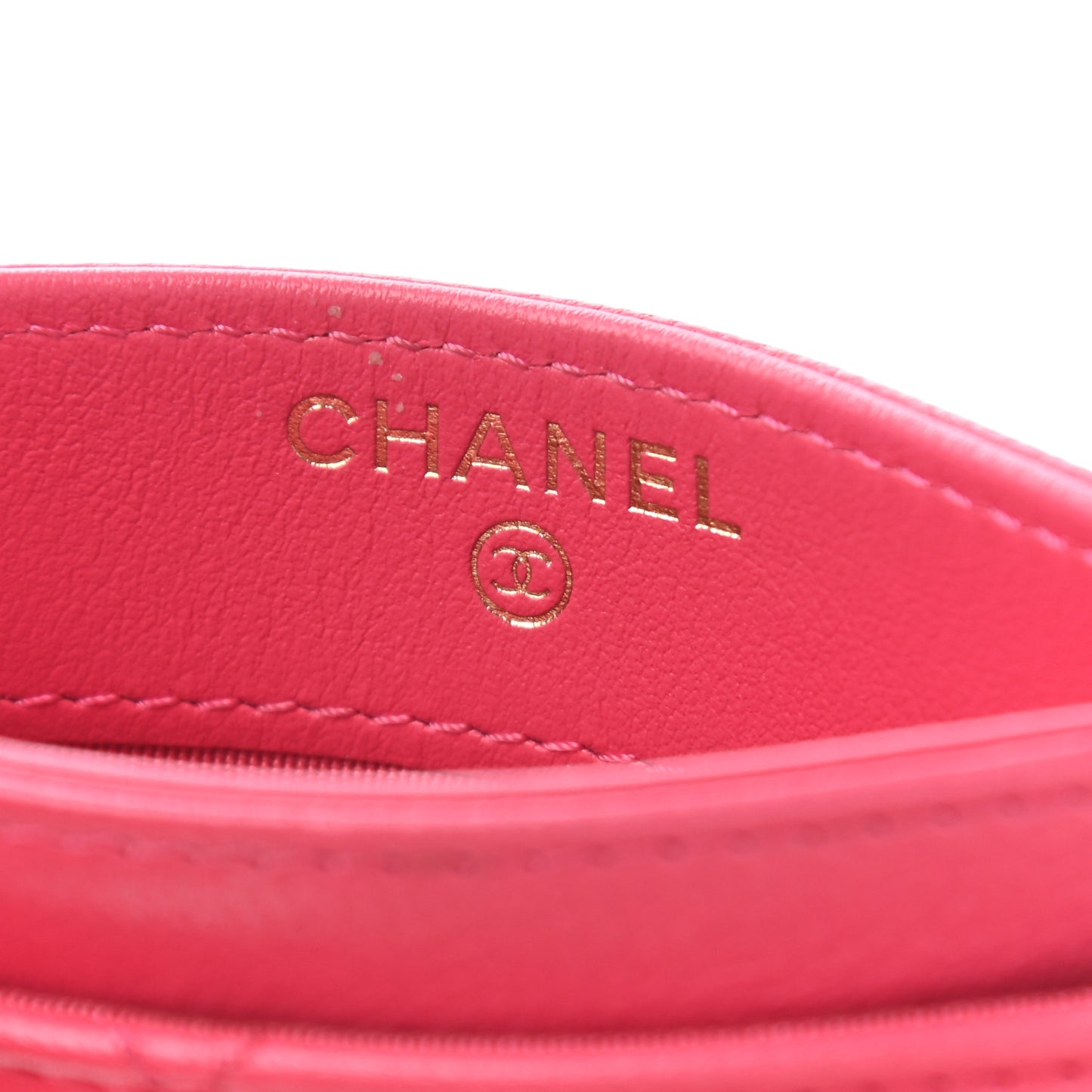 Shiny Goatskin Quilted Chanel 19 Card Holder Dark Pink