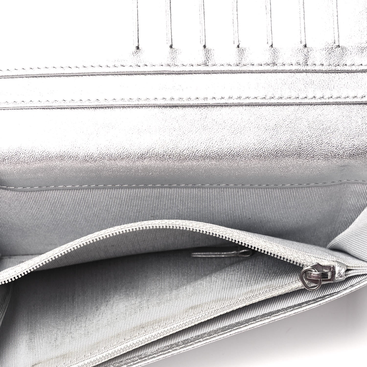 Chanel Metallic Calfskin Quilted Yen Wallet Dark Silver 7 of 12