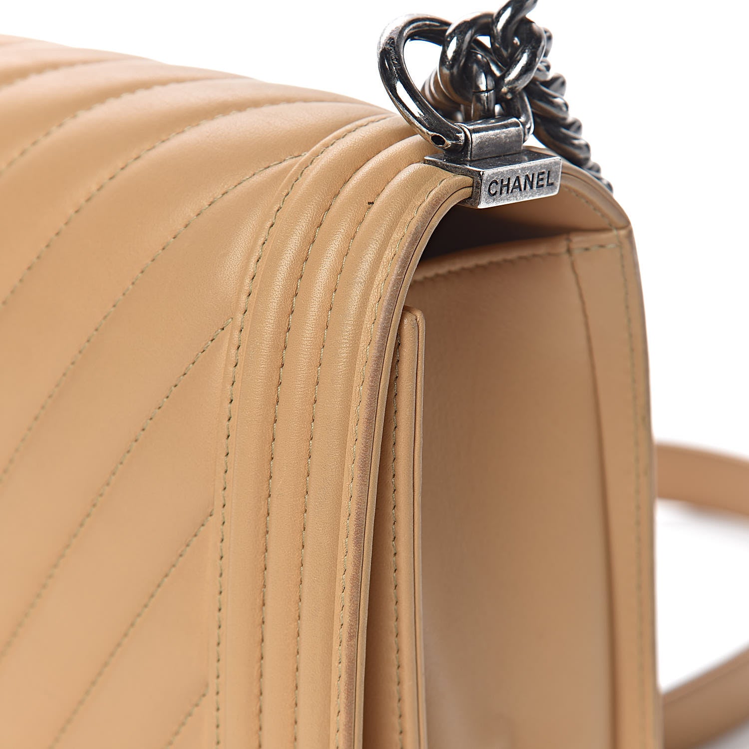 Chanel Lambskin Chevron Quilted New Medium Boy Flap Beige 20 of 22
