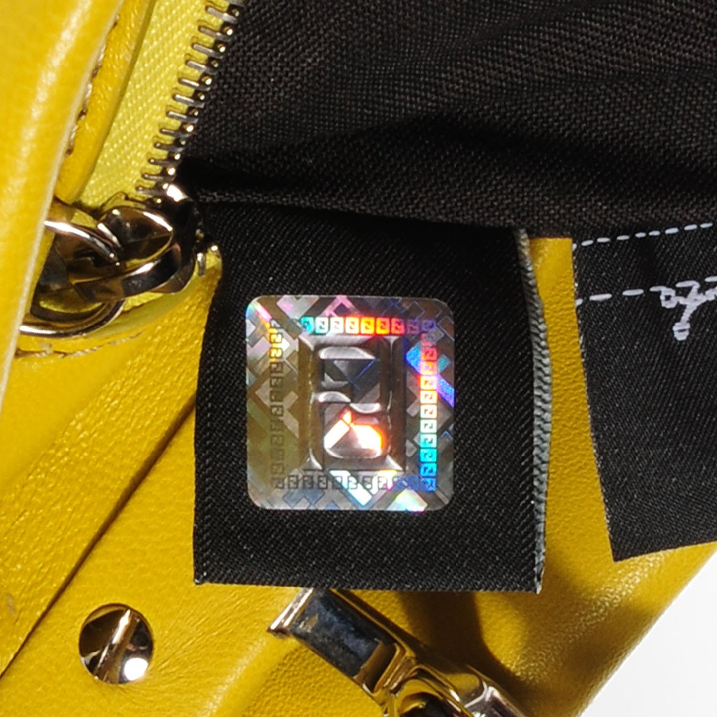 Nappa Mini Peekaboo Iconic Satchel Lime